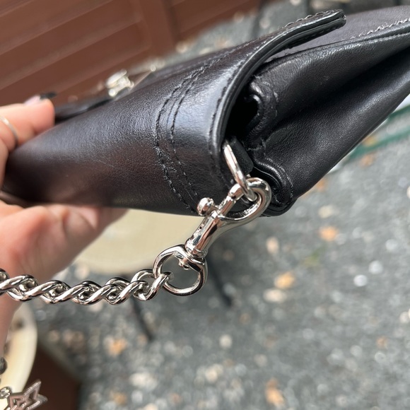 2000s Coach - Picture 8 of 9